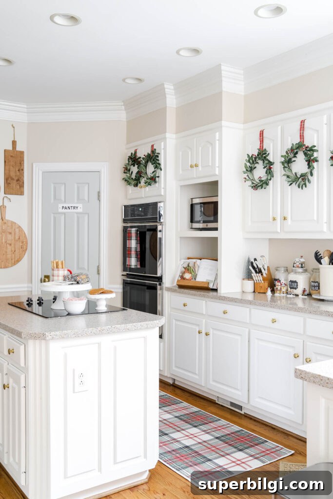 Cozy Plaid Christmas Kitchen Decor Ideas 2 Plaid Christmas Kitchen Decor