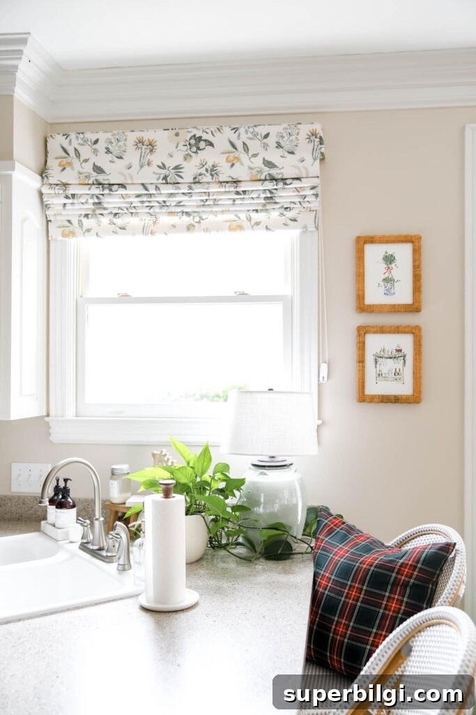 Cozy Plaid Christmas Kitchen Decor Ideas 7 Holiday Kitchen Sink & Corner