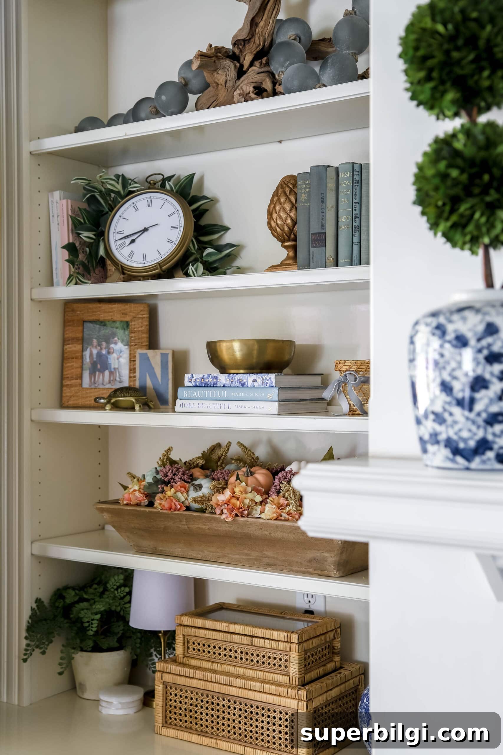 fall bookshelves