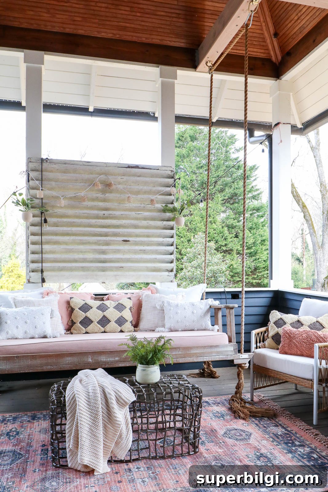 Screened-in Porch with Bed Swing