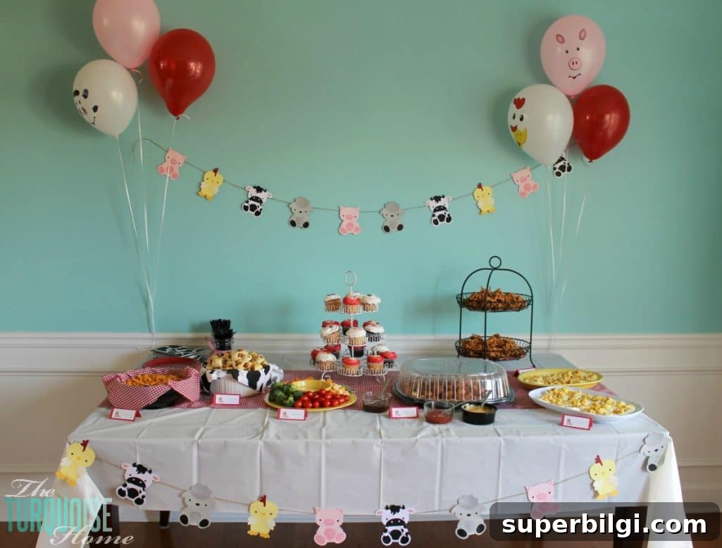 Barnyard Animal Birthday Party {with cute paper banner tutorial} #diy #party #barnyard