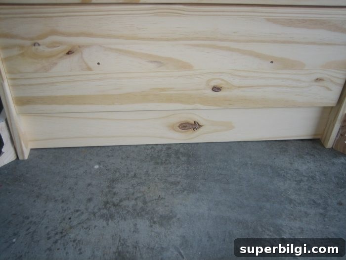 IKEA RAST Nightstand Hack: DIY Stylish Bedroom Makeover 5 Amazing!!! Take a $35 IKEA Rast dresser and a little molding, paint and elbow grease and you'll have a pretty, customized night stand! IKEA Rast Hack Night Stands