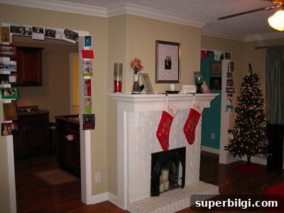 Living Room Design Ideas to Refresh Your Space 4 Christmas Fireplace Mantel