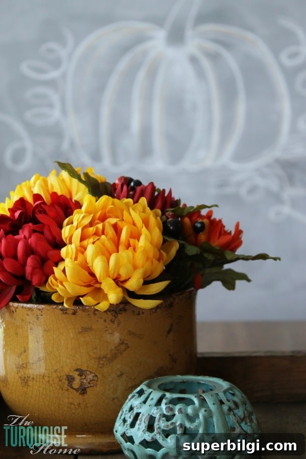 Hello Fall Chalkboard Art | TheTurquoiseHome.com