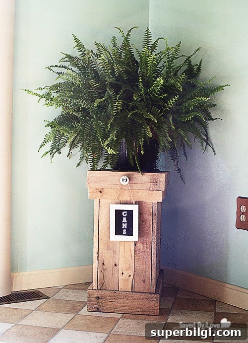 18 DIY Pallet Ideas for Home and Garden 17 Wood Pallet Recycle Bin