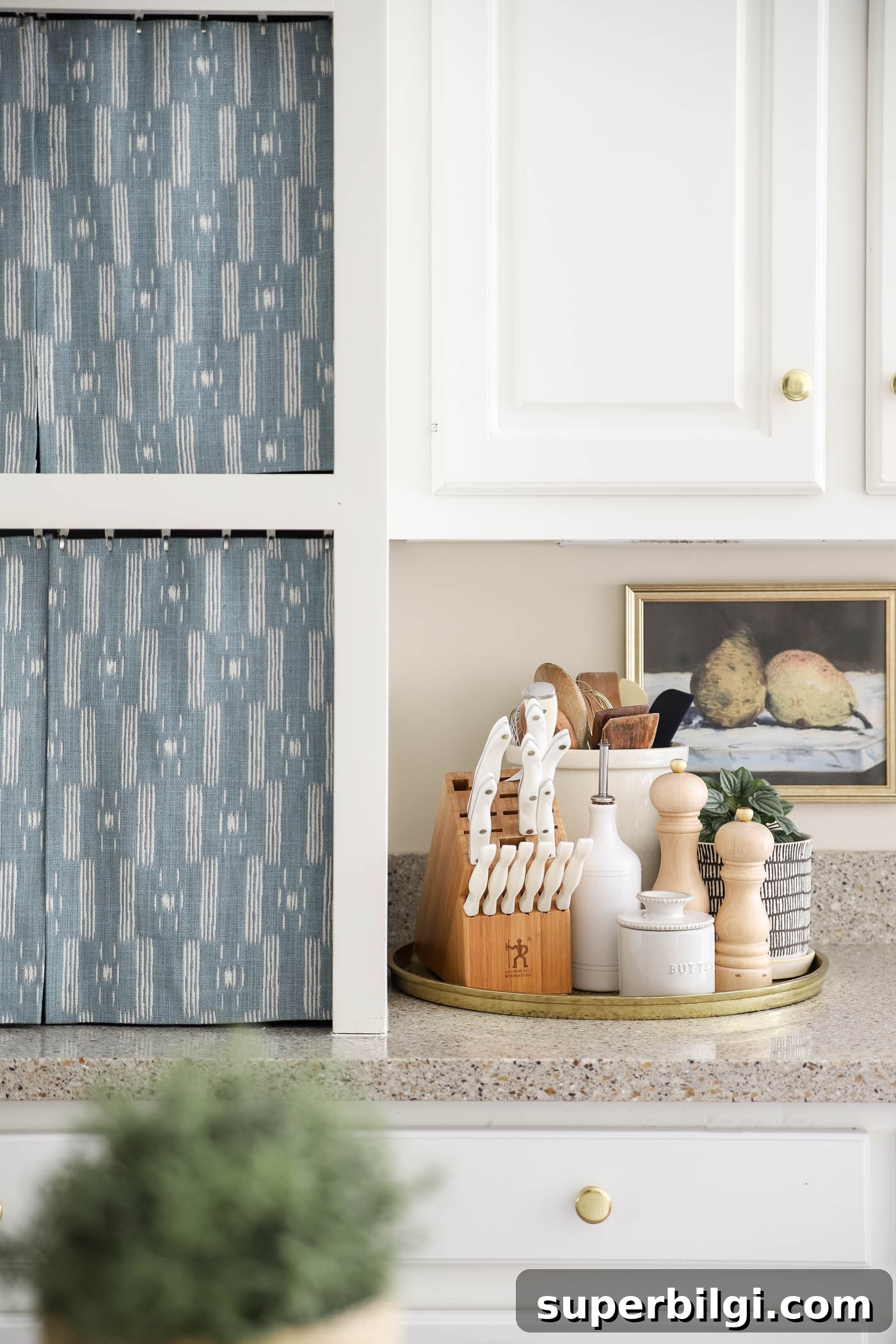 Where to Place Cabinet Knobs: Precise Measurements 2 Tray on kitchen counter with knife block and utensil canister