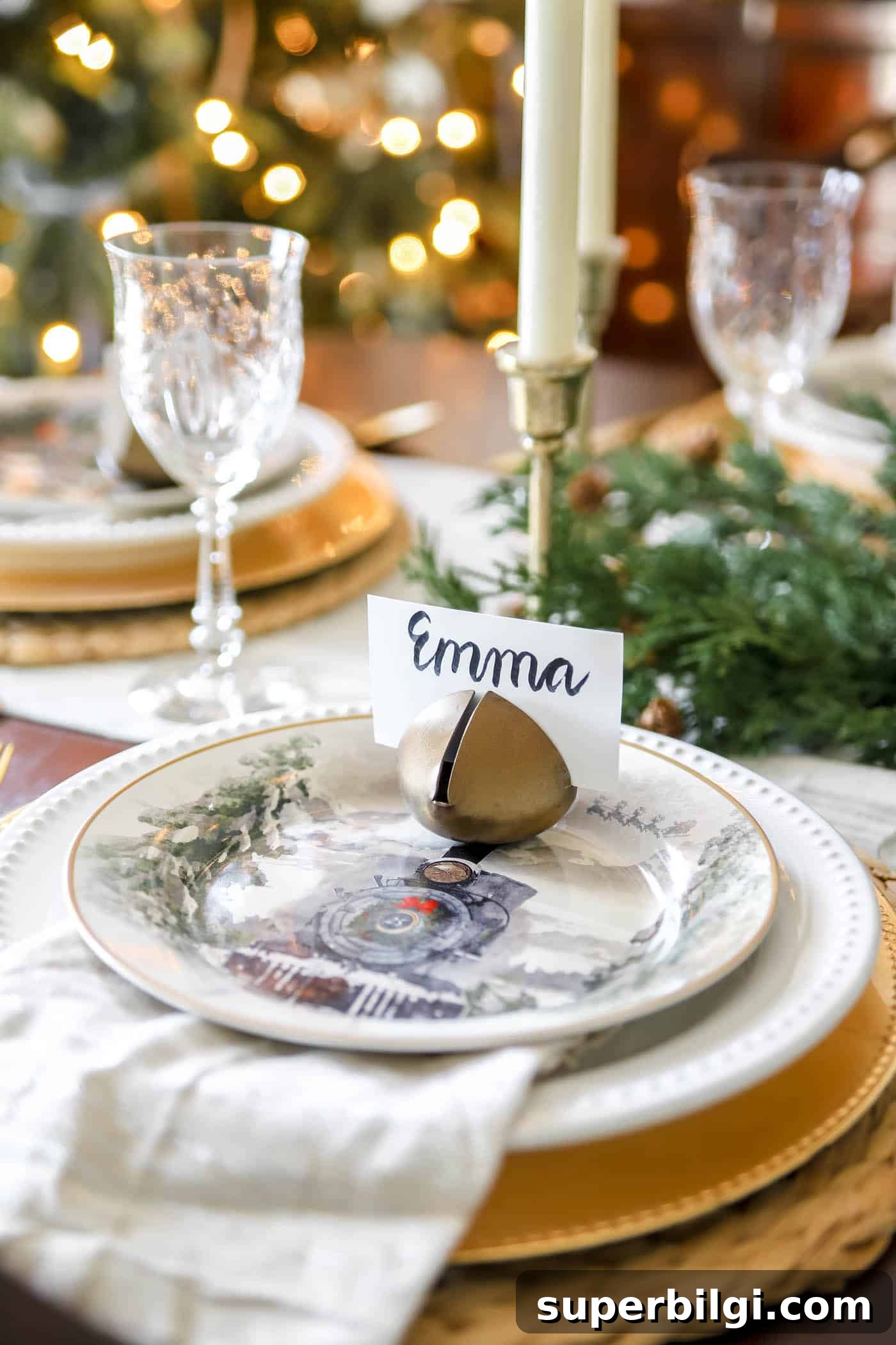 Christmas Dining Room Decor Ideas for Festive Gatherings 10 bell place card holder for christmas