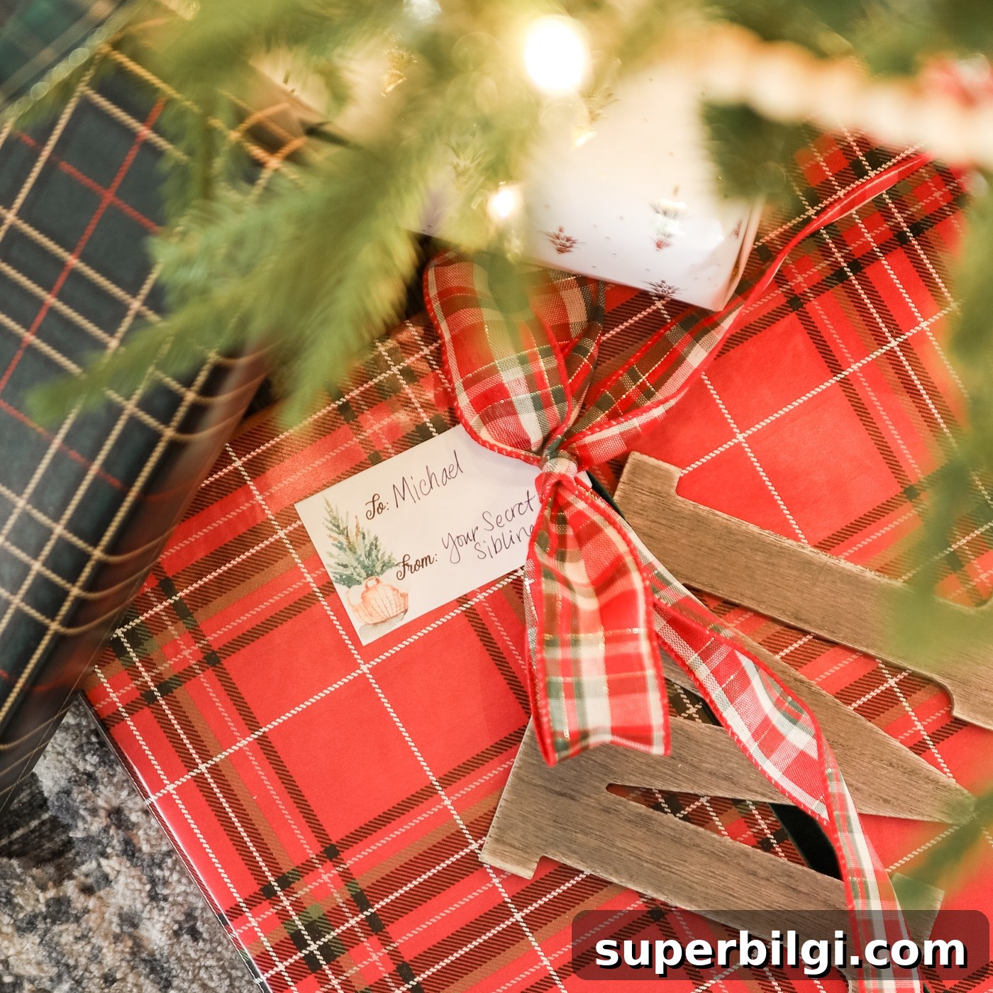 Creative Christmas Gift Wrapping Ideas and DIY Tips 9 Free Printable Christmas Gift Tags