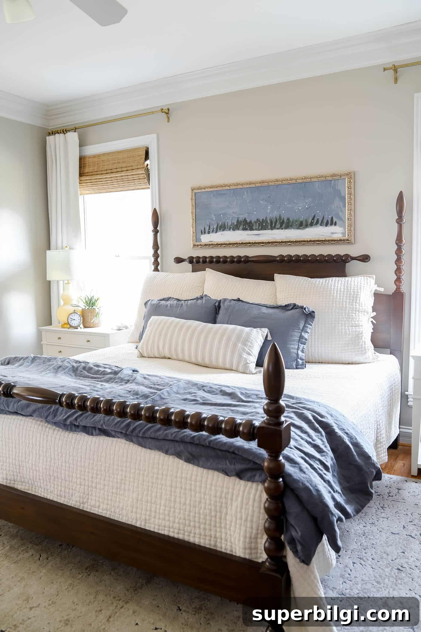 ivory bedding for a classic look 