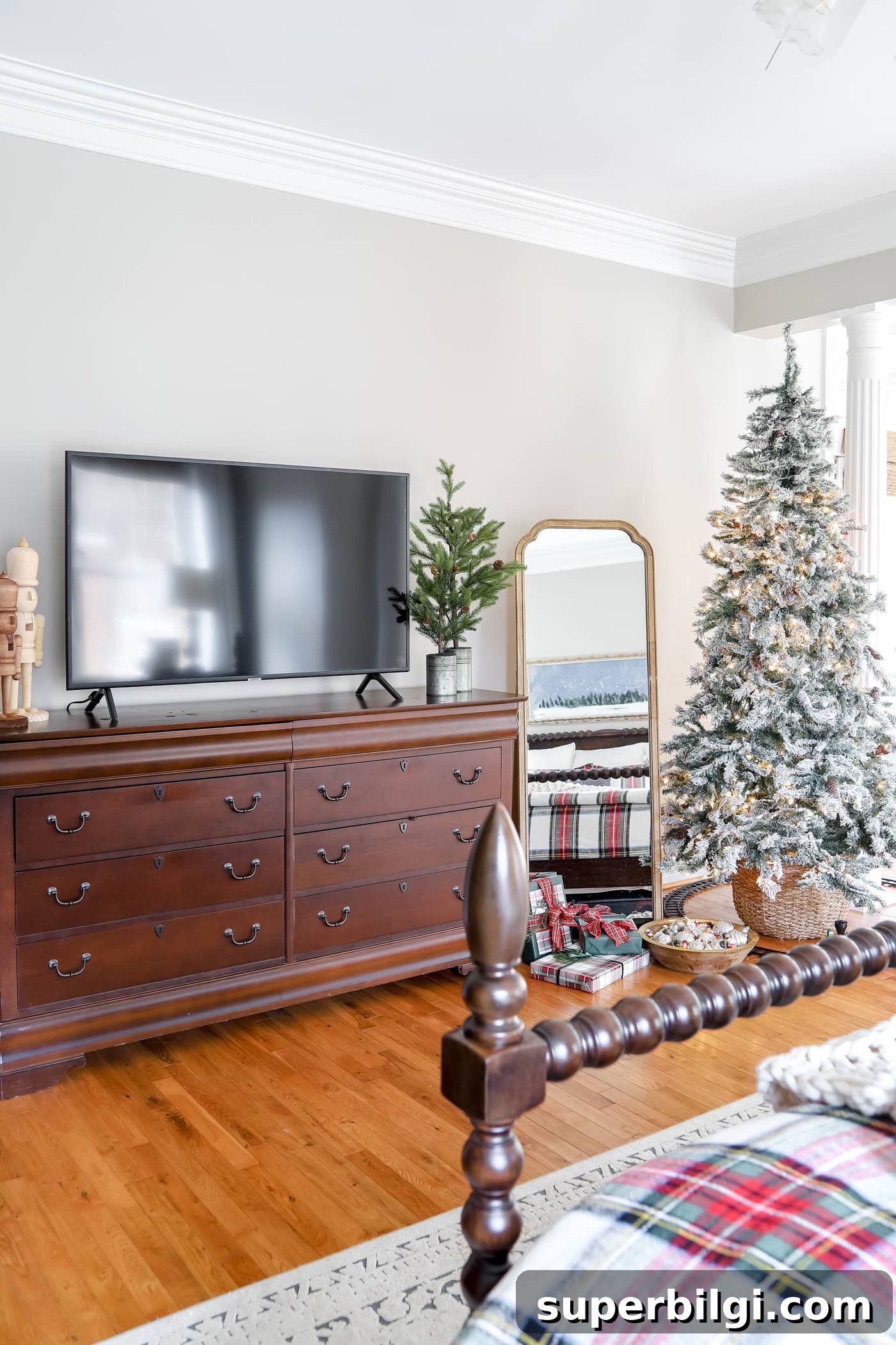 How High Should You Mount Your TV? Room-by-Room Guide 6 Master Bedroom Christmas Decor