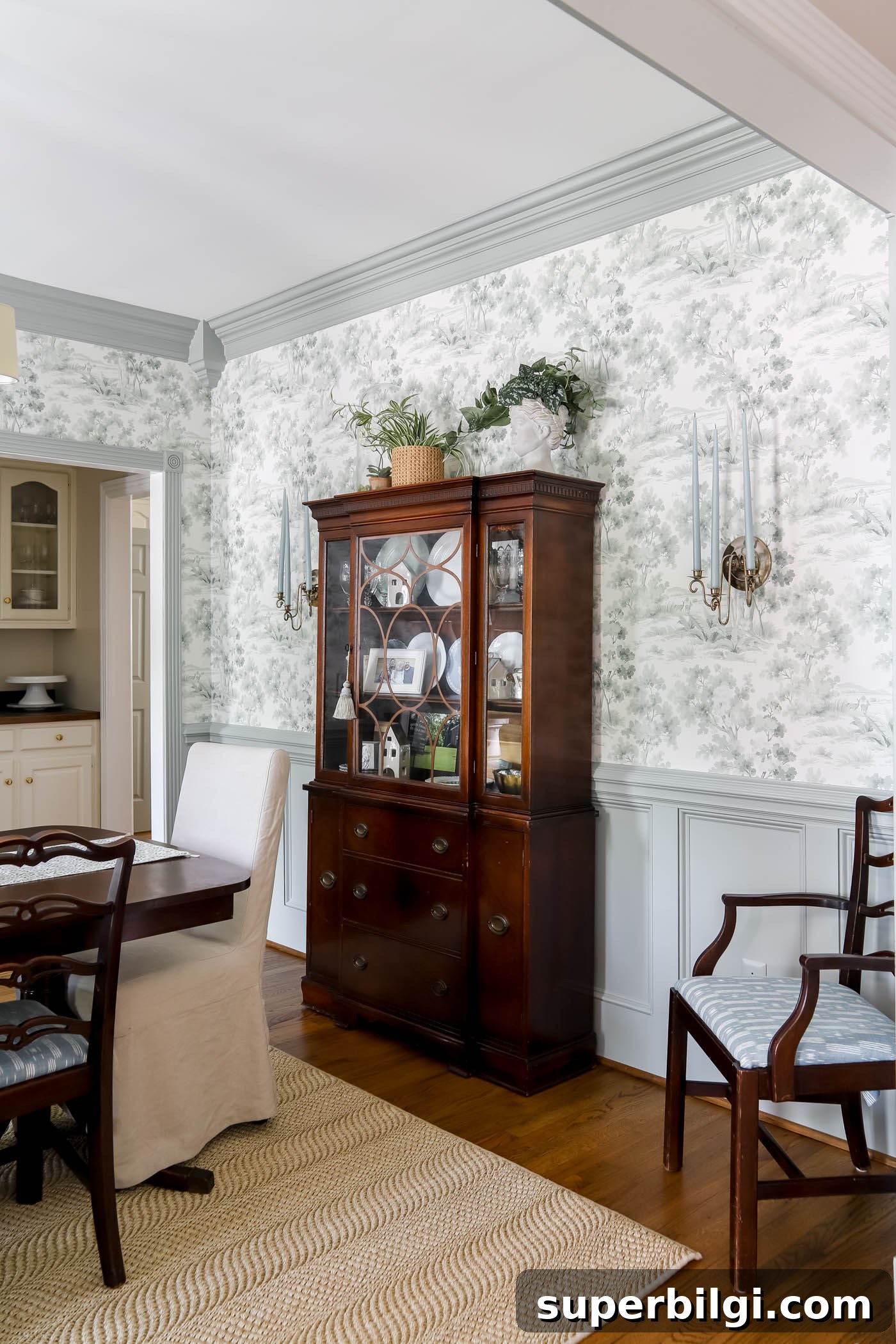 Beadboard Home Upgrades: Design Ideas, Costs and Installation 6 Dining room with oyster bay wainscotting