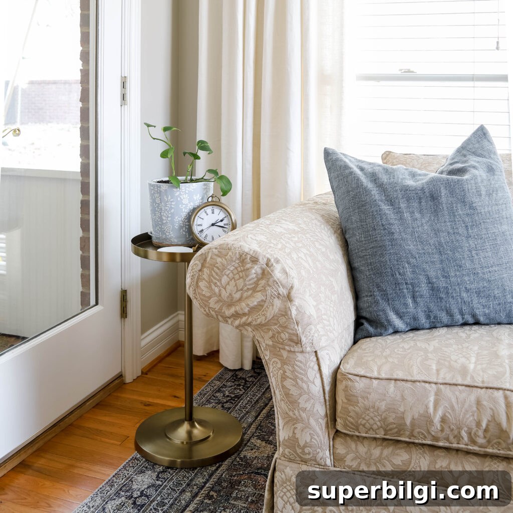 13 Creative Corner Decor Ideas to Transform Small Spaces 4 plant stand sofa table