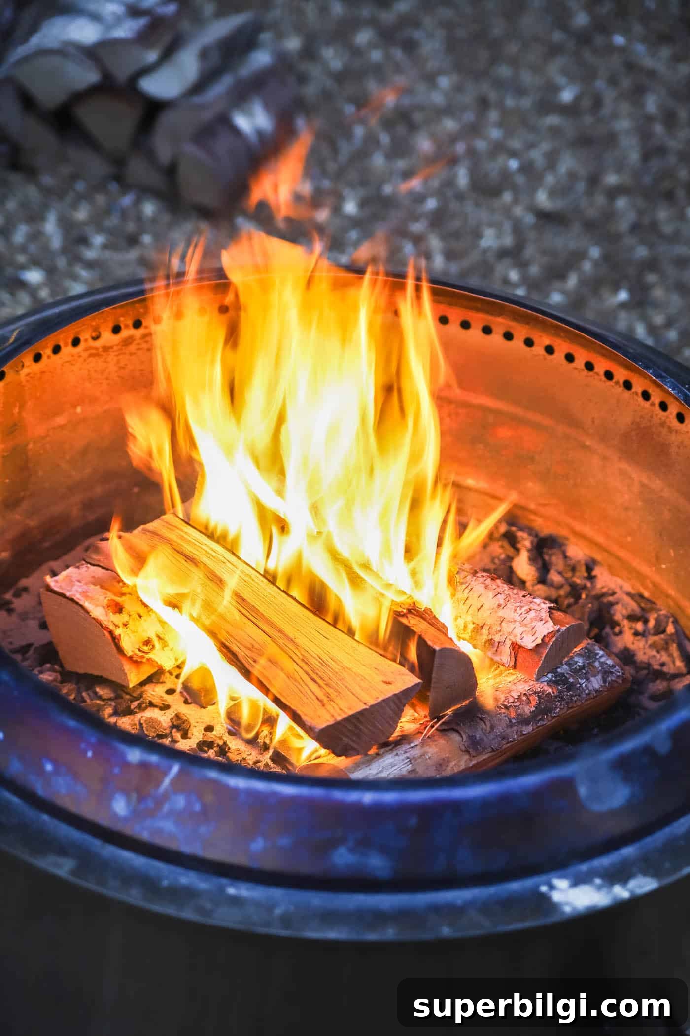 closeup fire in a solo stove fire pit.