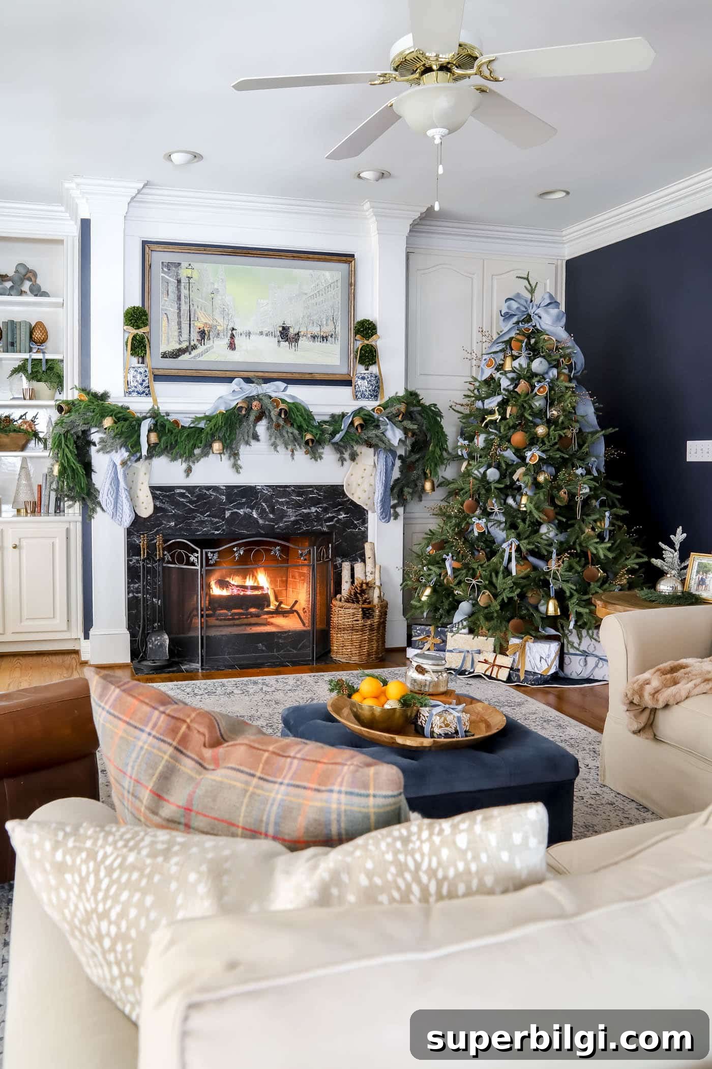 Orange, Blue and Brown Christmas Decor Ideas 2 cozy brown, blue and orange Christmas color theme