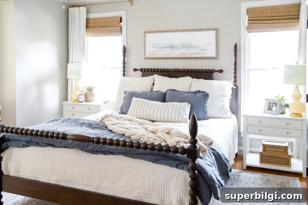 Traditional Bedroom Design Plan: Classic Ideas & Layouts 8 ivory bedding for a classic look