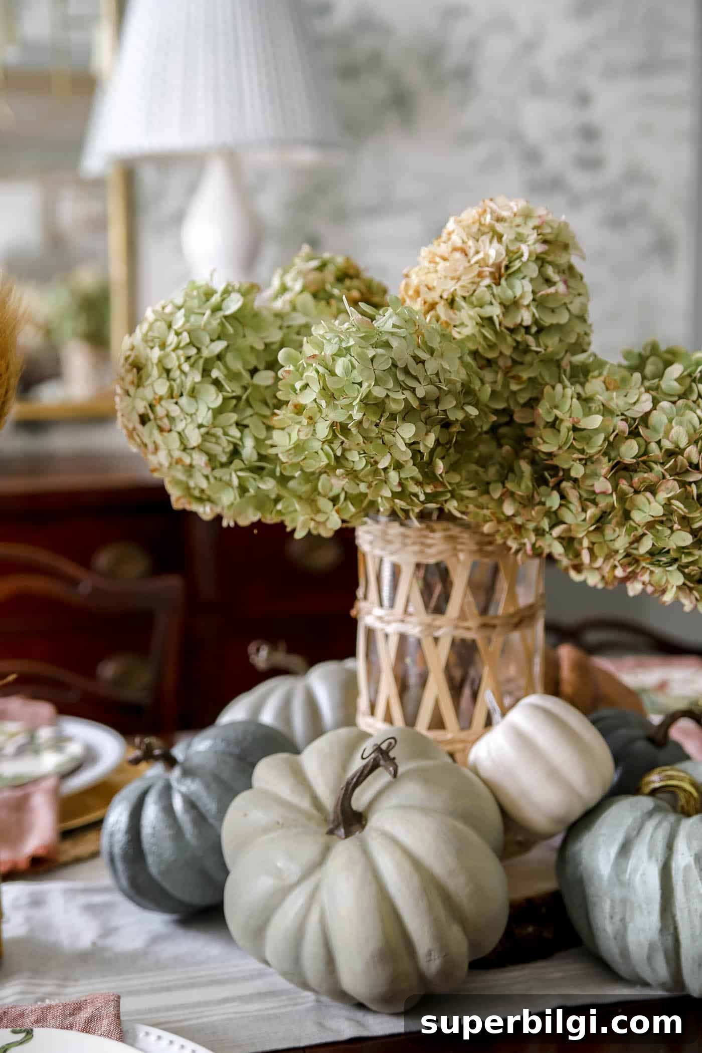 Hydrangea Decorating Ideas: Centerpieces and Bouquets 7 fall tablescape with dried hydrangea centerpiece.