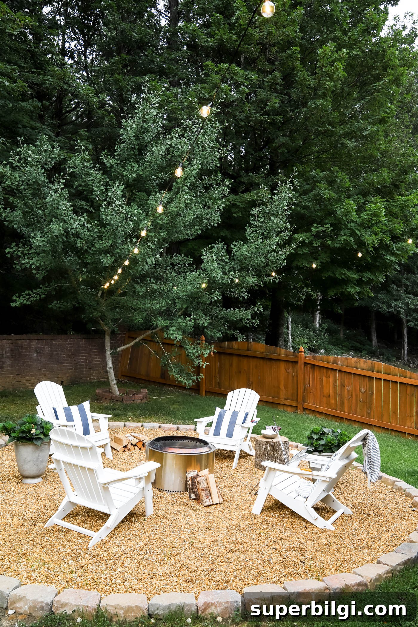 Summer Entryway Style, Faux Flower Fixes and a Light Summer Sip 4 diy fire pit area