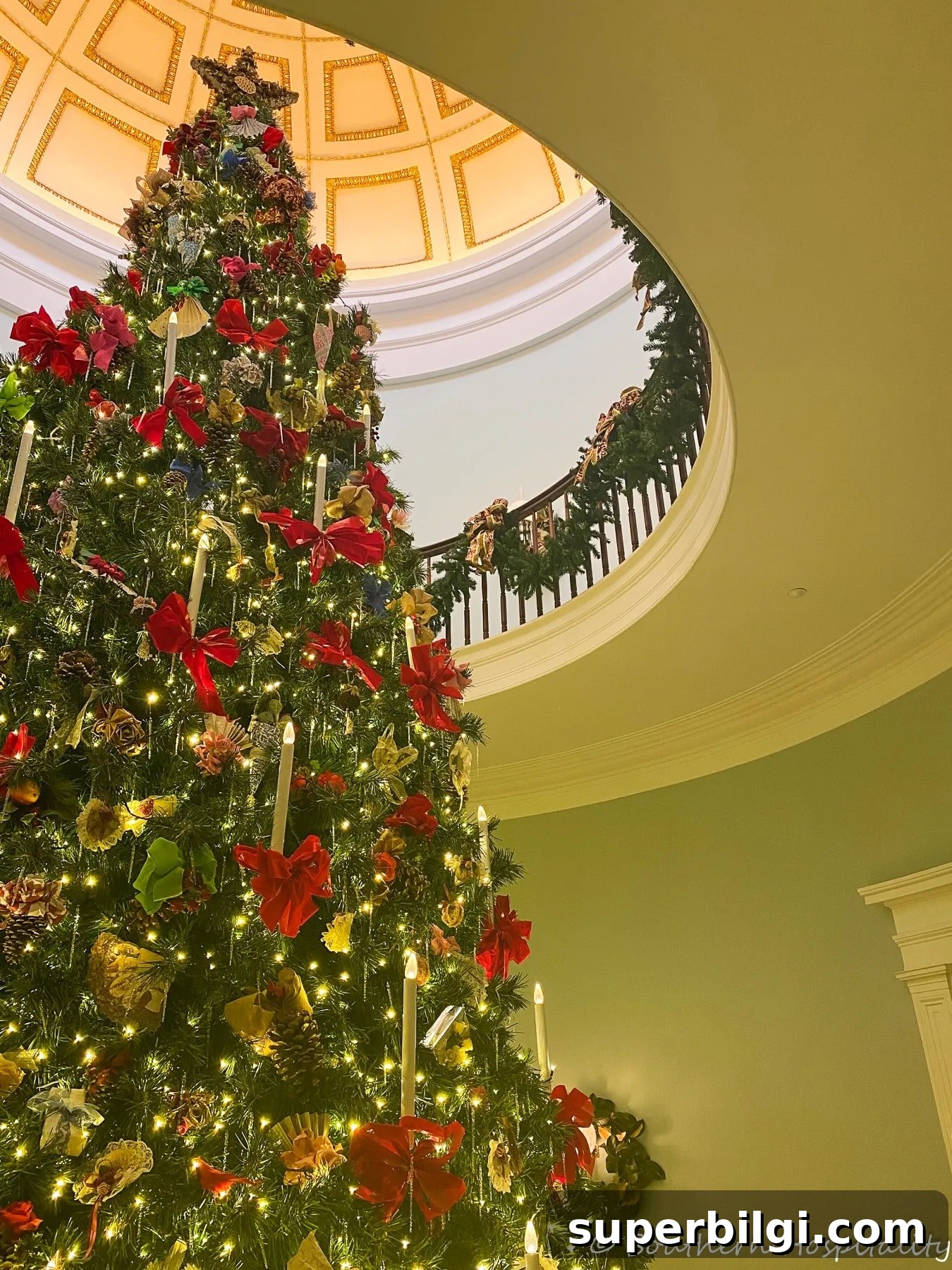 Elegant Holiday Decor: Christmas Coffee Bars and Cozy Bedrooms 12 Georgia's Old Governor's Mansion