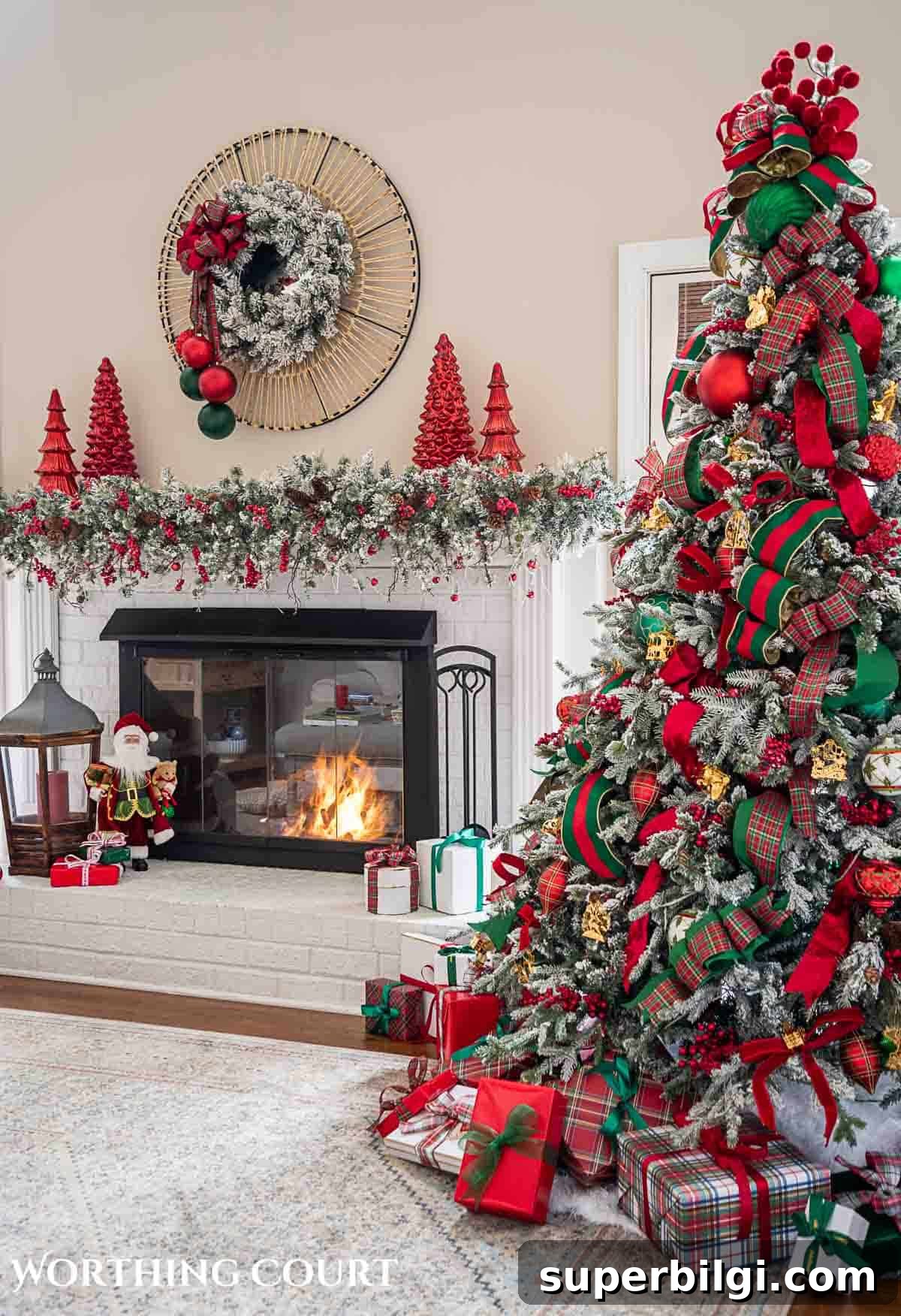 Christmas decor in the living room.