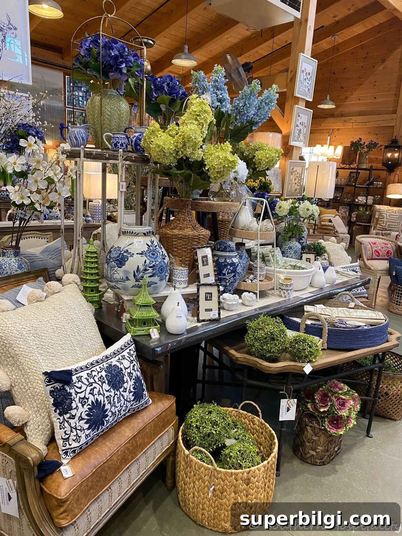 Spring Entryway, Butler's Pantry and Easter Centerpiece Ideas 8 spring at Scottsdale Farm