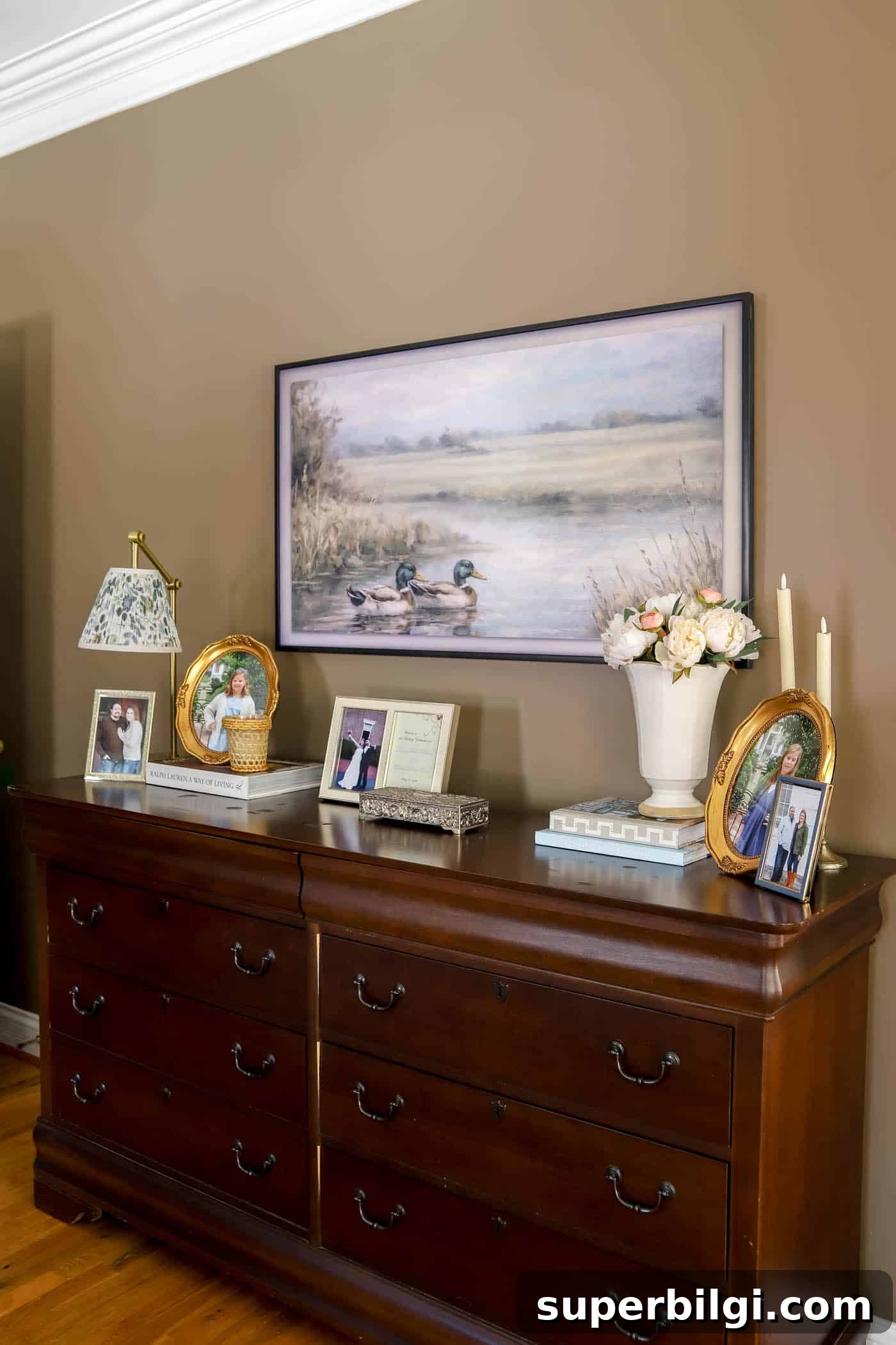 Spring Bedroom Decor Ideas to Instantly Refresh Your Space 11 Frame TV in spring decor for the bedroom.