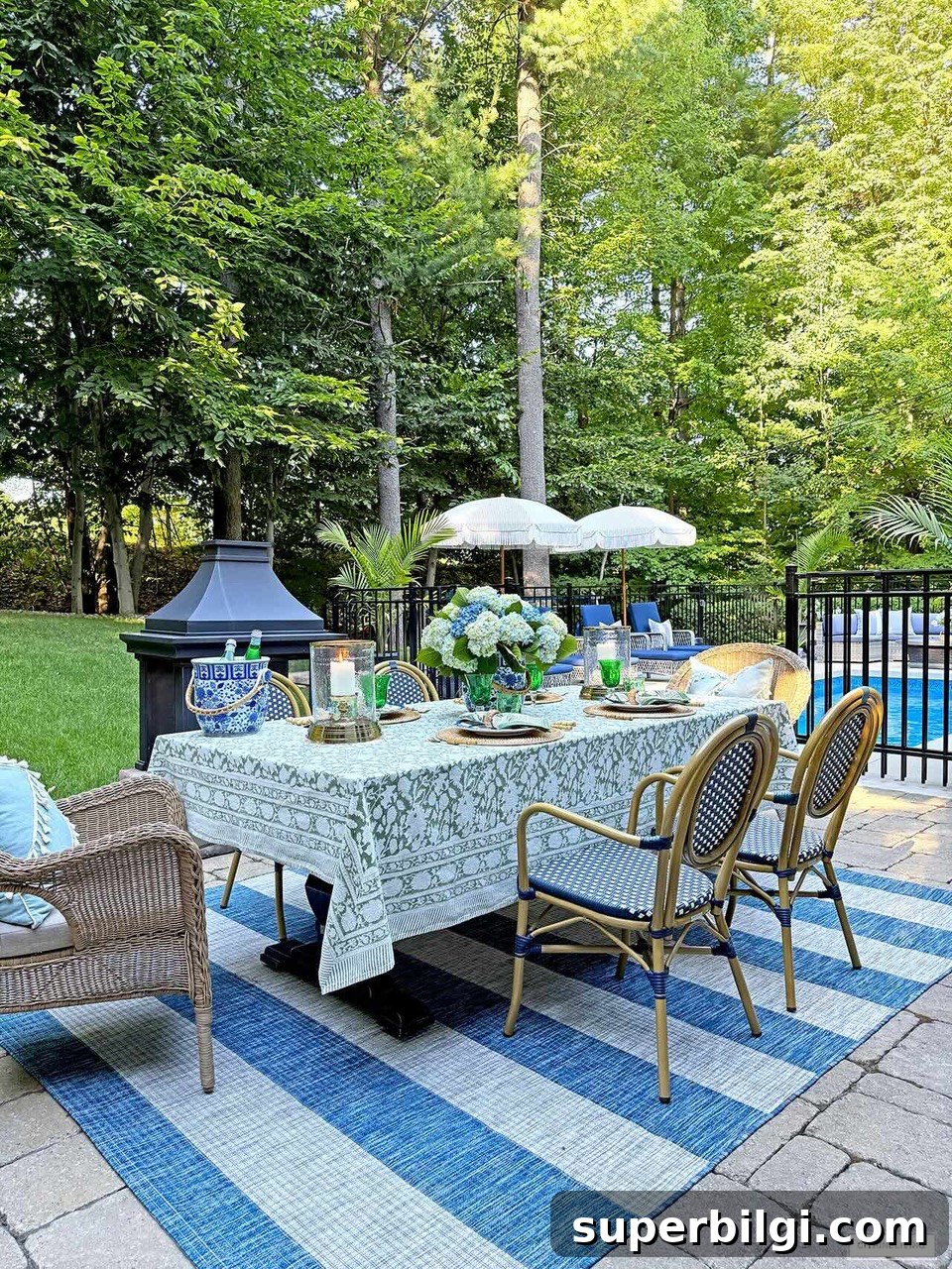 summer tablescape