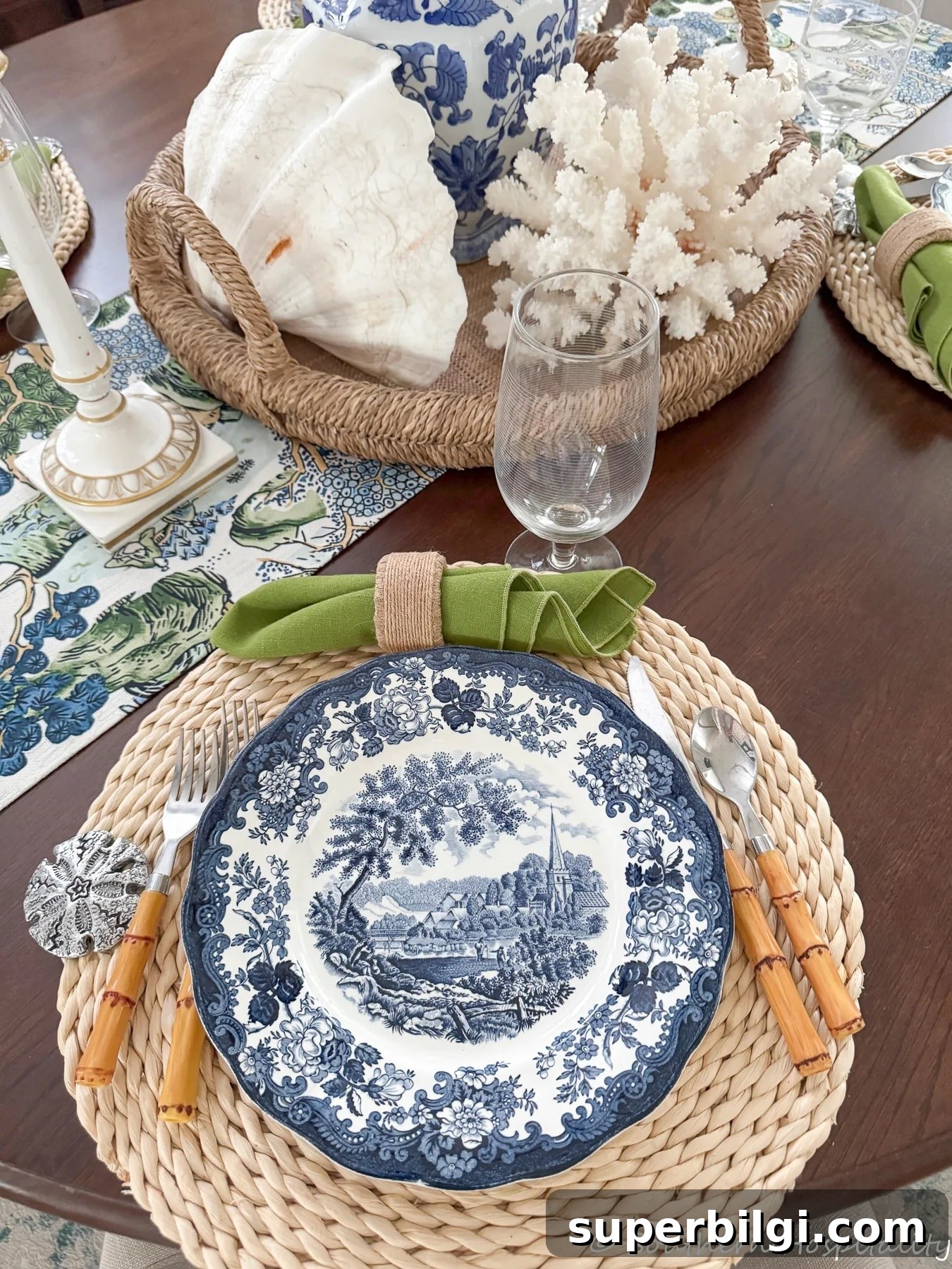 Summer Decorating Ideas: Styling Surfaces and Beautiful Bedrooms 12 summer home decorating ideas