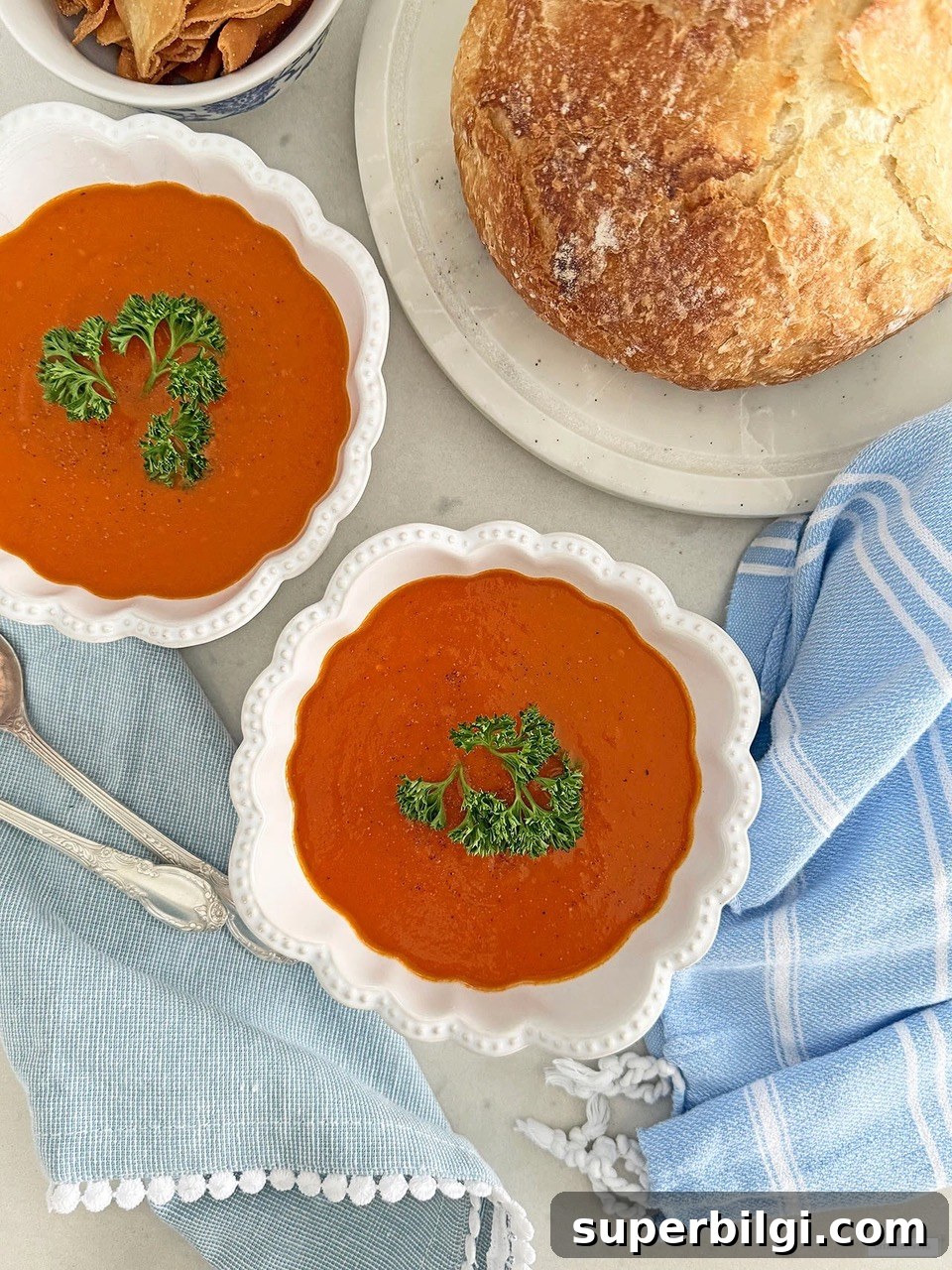 Cozy Fall Decor Ideas for Every Room + Comforting Recipe 10 roasted tomato soup